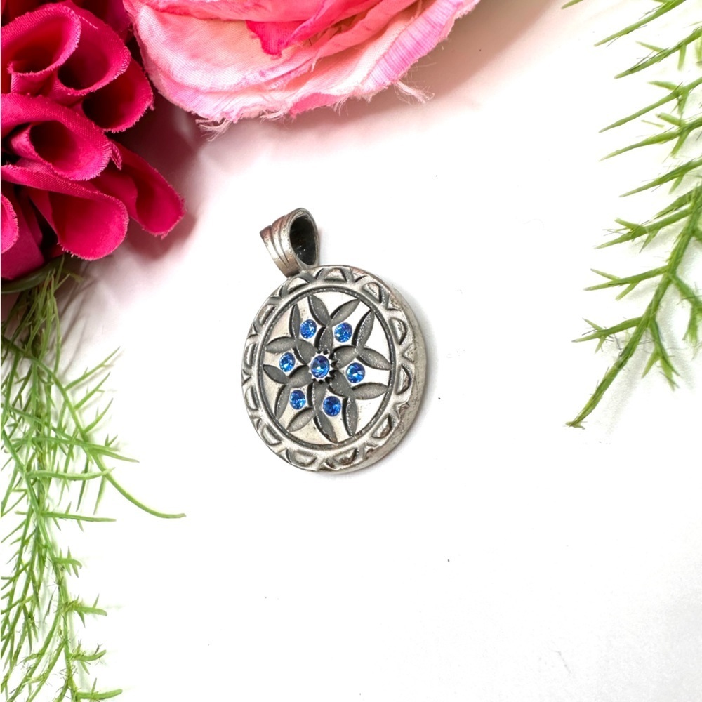 RARE⚜️BICO “Star Bright” Australian Pendant Charm - Picture 3 of 6